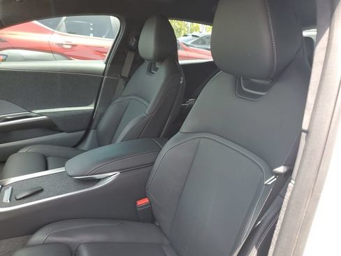 Used 2024 Lucid Air Touring AWD/4WD image 10