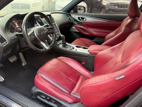 Used 2018 INFINITI Q60 3.0t Sport image 9