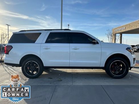 Used 2022 Ford Expedition Max Limited image 19