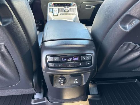 Used 2023 Hyundai Palisade Calligraphy w/ Cargo Package AWD/4WD image 11