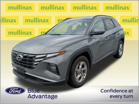 Used 2024 Hyundai Tucson SEL FWD image 2