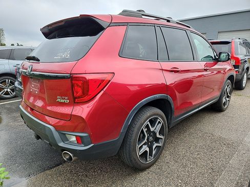 Used 2022 Honda Passport Elite image 7