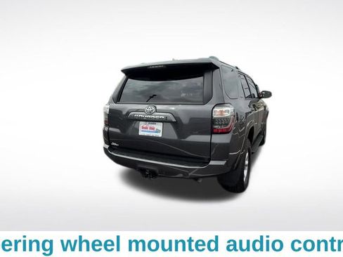 Used 2022 Toyota 4Runner SR5 Premium image 5