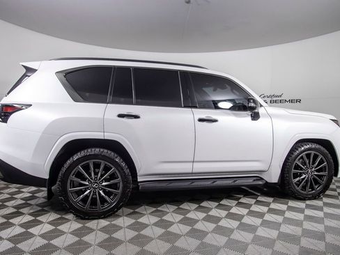 Used 2023 Lexus LX 600 4WD w/ Appearance Package image 5