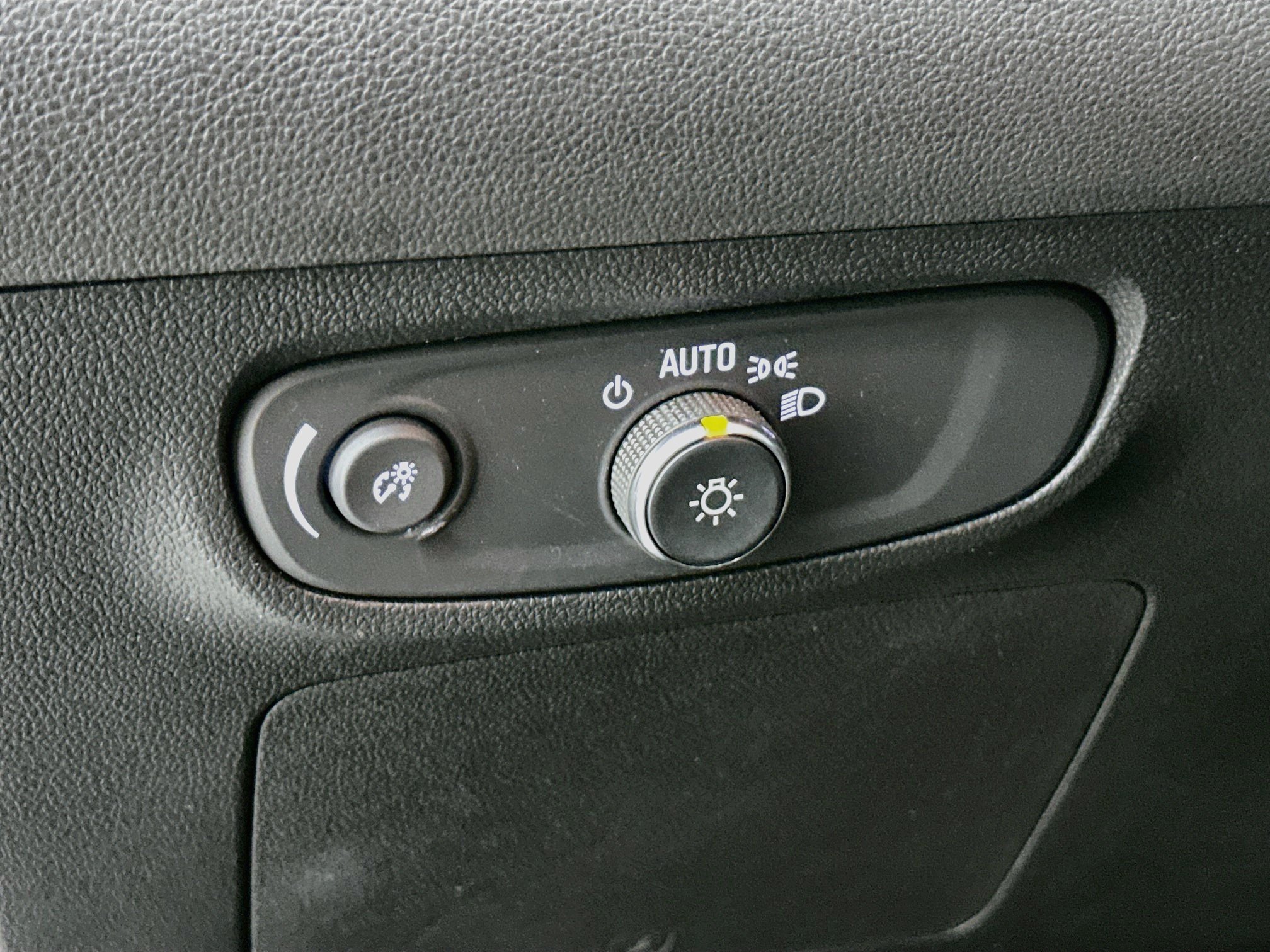 Used 2026 Buick Encore GX Preferred FWD image 17