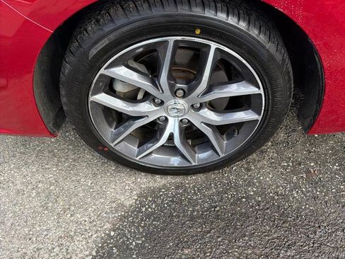 Used 2019 Acura ILX image 3