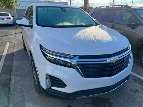 Used 2022 Chevrolet Equinox LT image 11