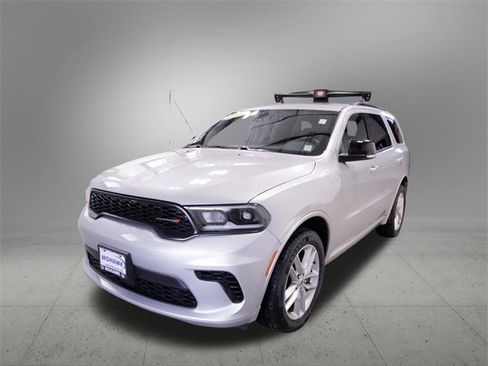 Used 2024 Dodge Durango GT image 1