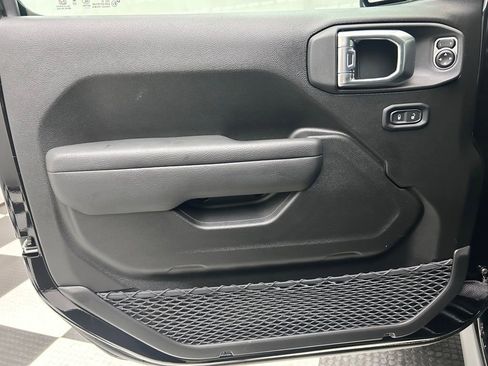 New 2026 Jeep Wrangler Unlimited Rubicon image 10