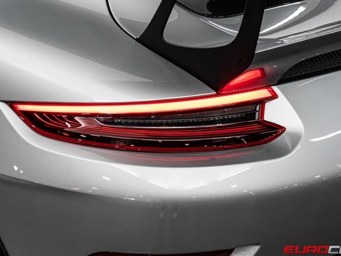 Used 2019 Porsche 911 GT2 RS RWD image 27