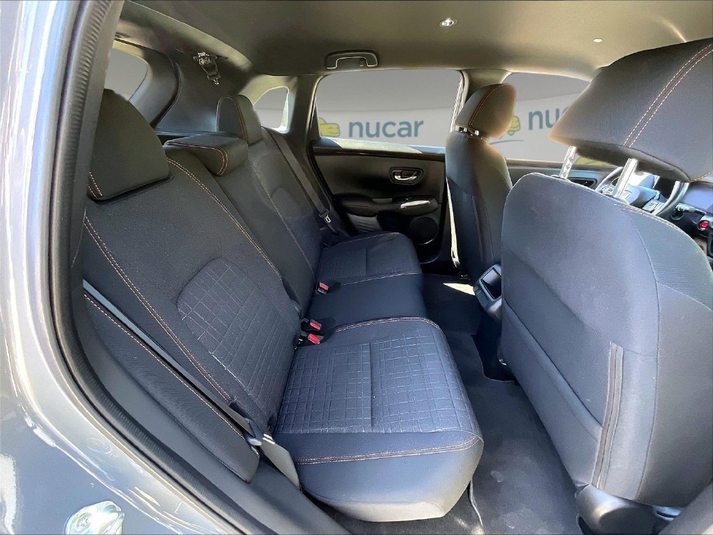 Used 2025 Honda HR-V Sport image 16