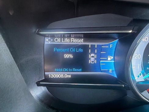 Used 2017 Ford Explorer Limited w/ Equipment Group 301A AWD/4WD image 14