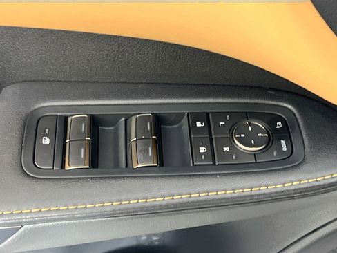 Used 2026 Lexus RX 350h w/ Convenience Package image 16