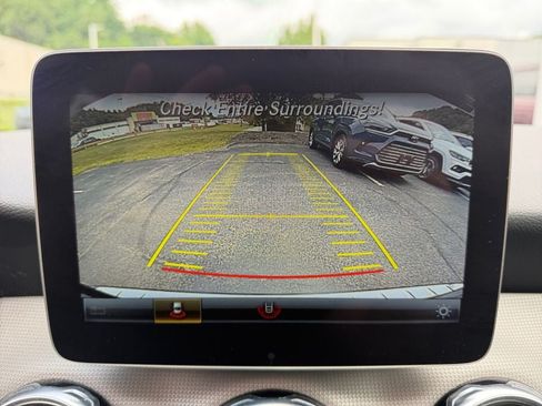 Used 2020 Mercedes-Benz GLA 250 4MATIC image 22