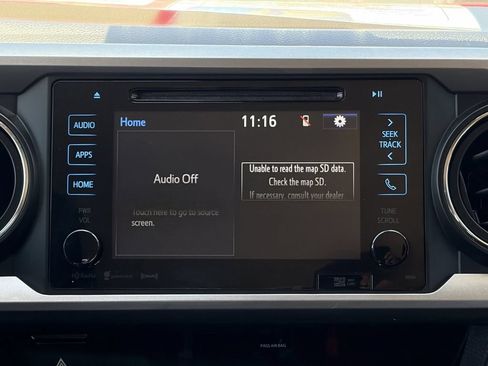 Certified 2018 Toyota Tacoma SR5 RWD image 28