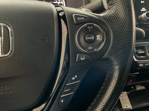 Used 2022 Honda Ridgeline Black Edition image 14