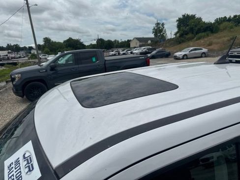 Used 2022 Ford Maverick XL FWD image 23
