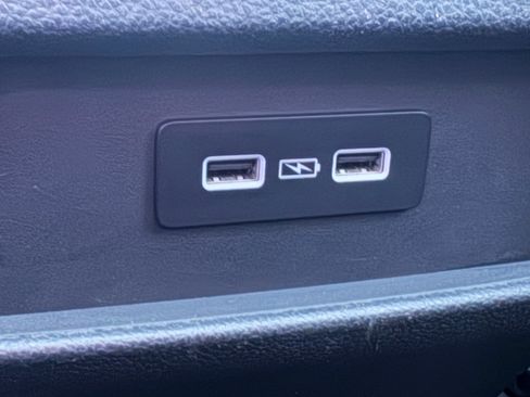Certified 2023 Honda Pilot Touring image 30