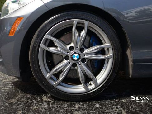 Used 2015 BMW M235i Coupe image 36