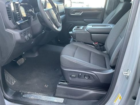 Used 2024 Chevrolet Silverado 1500 LT image 27