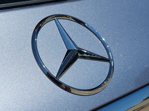 New 2026 Mercedes-Benz GLS 580 4MATIC image 10