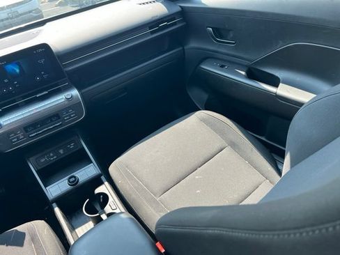 Certified 2024 Hyundai Kona SEL FWD image 15