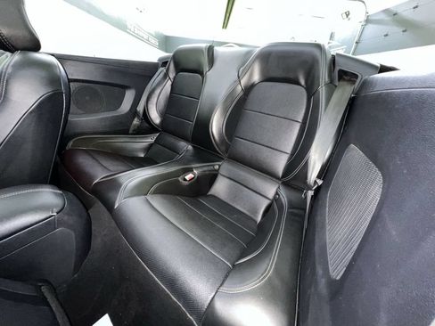 Used 2019 Ford Mustang GT Premium w/ Equipment Group 401A RWD image 27