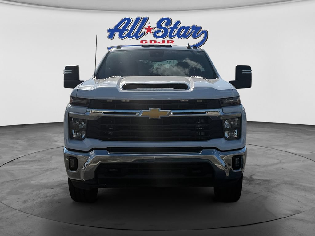 Used 2024 Chevrolet Silverado 2500 LT w/ All Star Edition AWD/4WD image 2