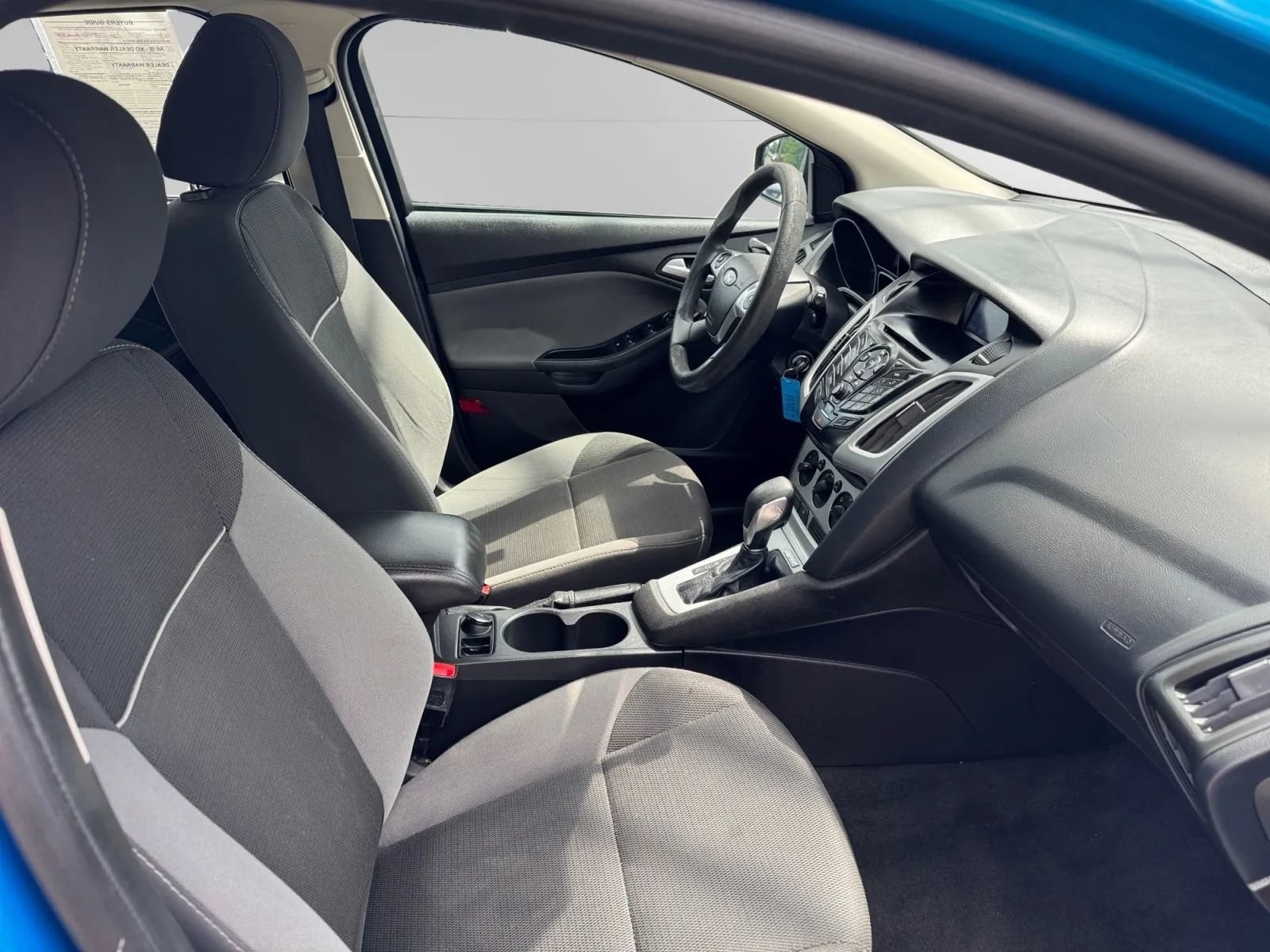 Used 2014 Ford Focus SE FWD image 19
