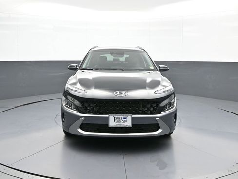 Certified 2023 Hyundai Kona Limited AWD/4WD image 2