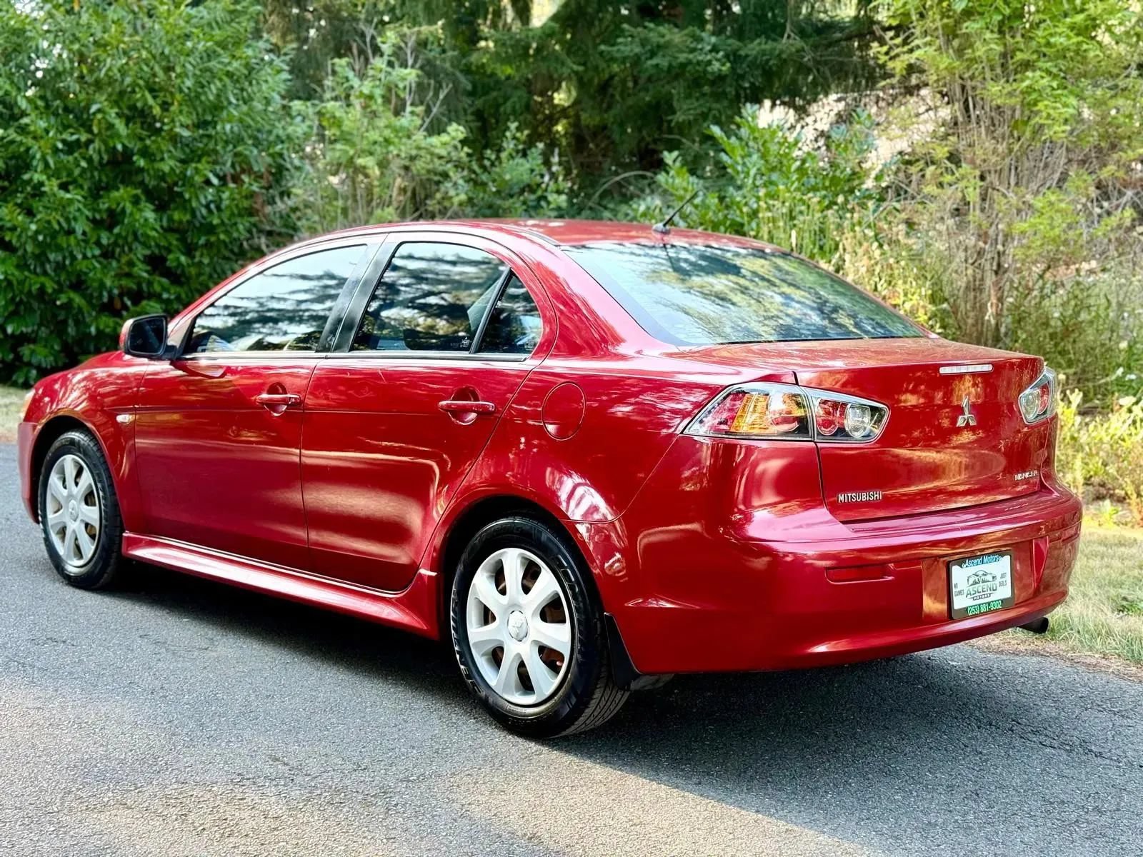 Used 2012 Mitsubishi Lancer ES FWD image 3
