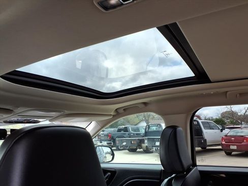 Used 2023 Lincoln Aviator Reserve w/ Equipment Group 201A image 14