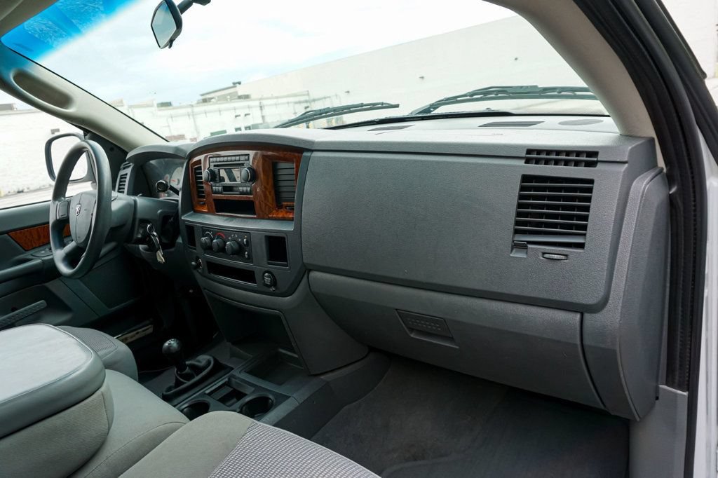 Used 2006 Dodge Ram 2500 Truck SLT w/ Trailer Tow Group AWD/4WD image 31