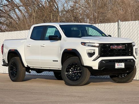 New 2026 GMC Canyon Elevation w/ Convenience Package image 2