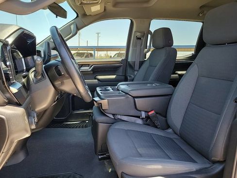 Used 2022 Chevrolet Silverado 1500 LT RWD image 12