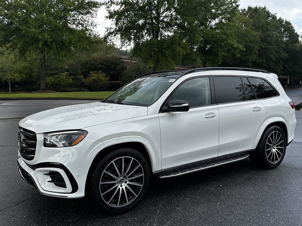 Certified 2024 Mercedes-Benz GLS 580 4MATIC w/ Warmth & Comfort Package image 4