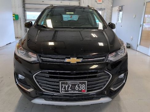 Used 2019 Chevrolet Trax Premier AWD/4WD image 8