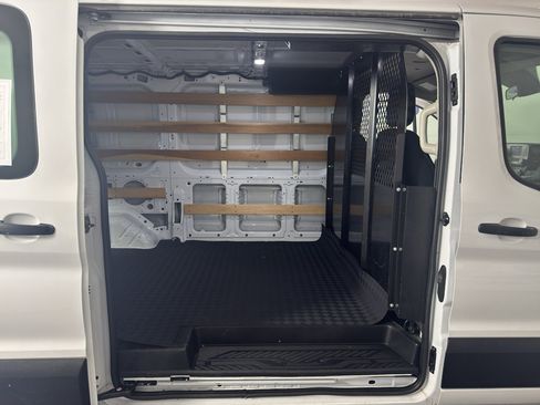 Used 2024 Ford Transit 250 Low Roof w/ Exterior Upgrade Package RWD image 30