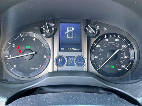 Used 2019 Lexus GX 460 w/ Navigation Package AWD/4WD image 23