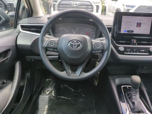Certified 2025 Toyota Corolla LE FWD image 15
