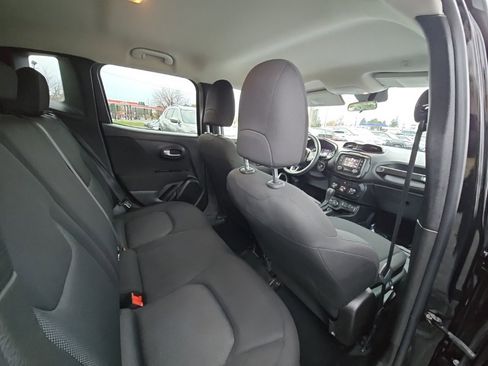 Used 2020 Jeep Renegade Sport w/ Sport Appearance Group image 44