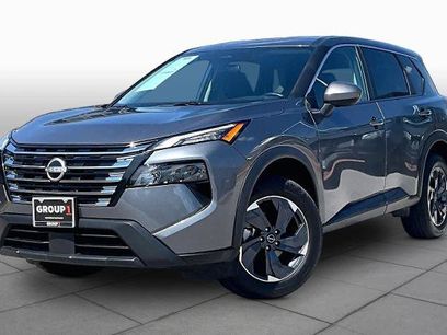 Certified 2025 Nissan Rogue SV