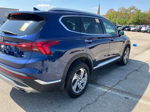 Used 2022 Hyundai Santa Fe SEL w/ Convenience + Premium Package AWD/4WD image 4