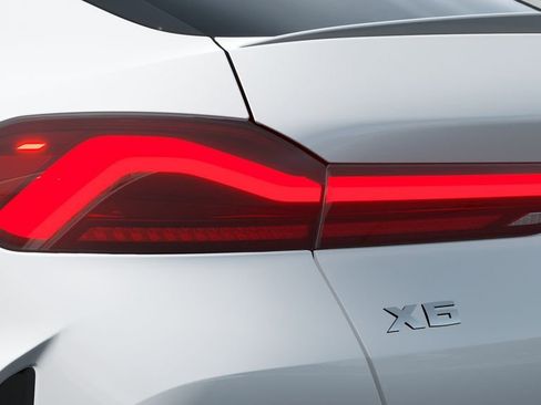 New 2027 BMW X6 xDrive40i w/ Executive Package AWD/4WD image 8