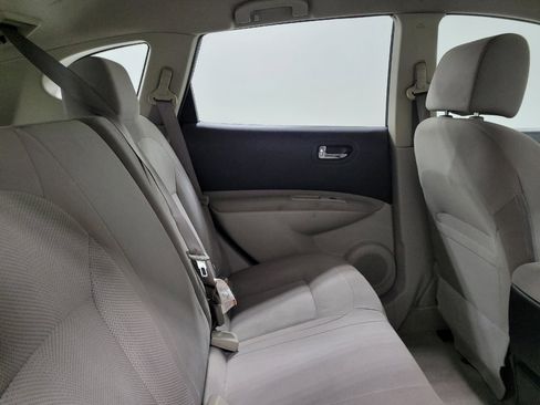 Used 2014 Nissan Rogue S AWD/4WD image 19