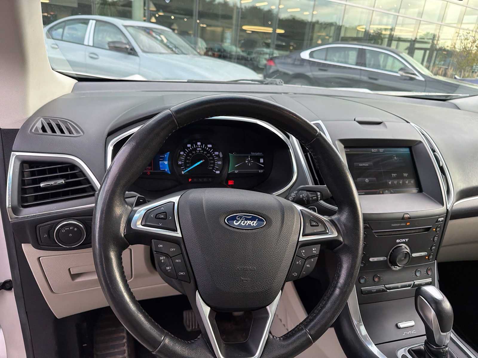Used 2015 Ford Edge Titanium w/ Equipment Group 301A AWD/4WD image 16