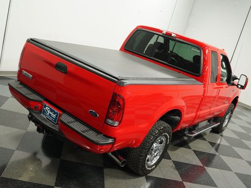 Used 2006 Ford F250 Super Duty Powerstroke 6.0L 4x image 22