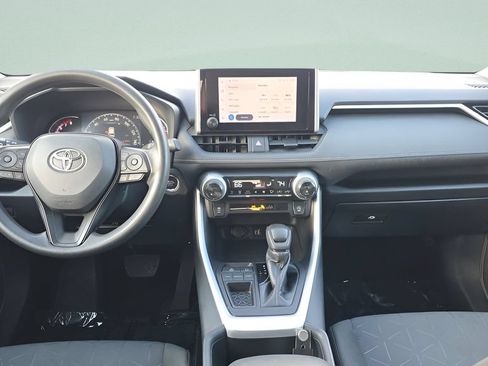 Used 2024 Toyota RAV4 XLE FWD image 11