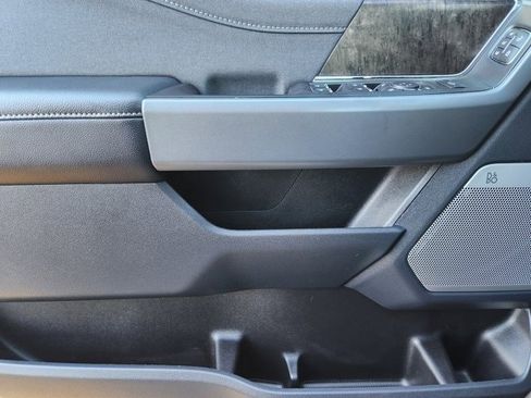 Certified 2024 Ford F250 Lariat w/ Lariat Ultimate Package image 22