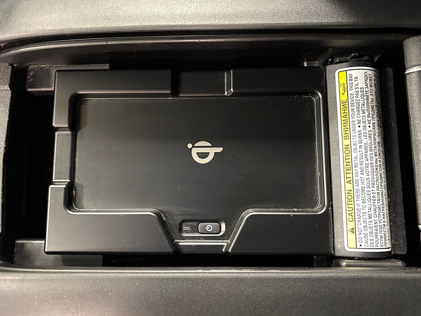 Used 2021 Toyota Highlander XLE FWD image 31